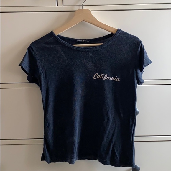 Brandy Melville short sleeve tee - Picture 1 of 5